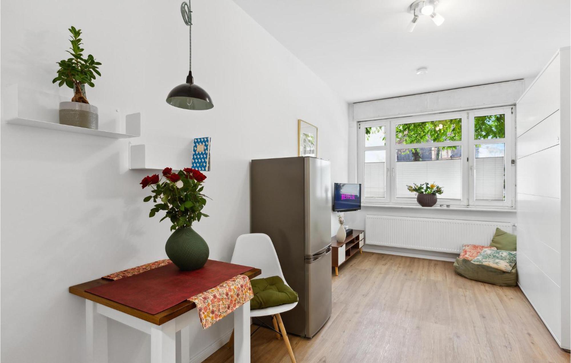 Pet Friendly Apartment In Naumburg With Kitchen Dış mekan fotoğraf