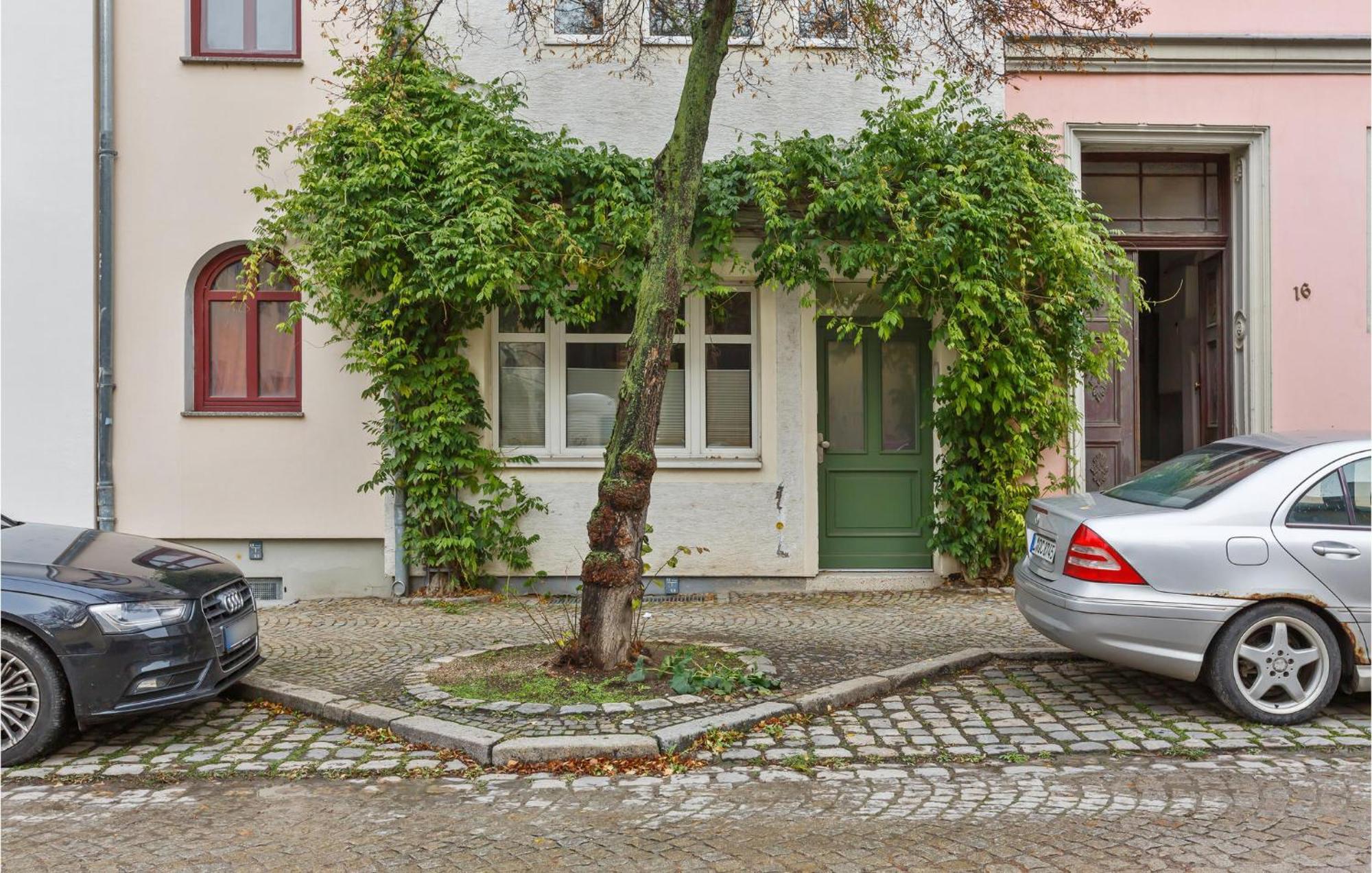 Pet Friendly Apartment In Naumburg With Kitchen Dış mekan fotoğraf