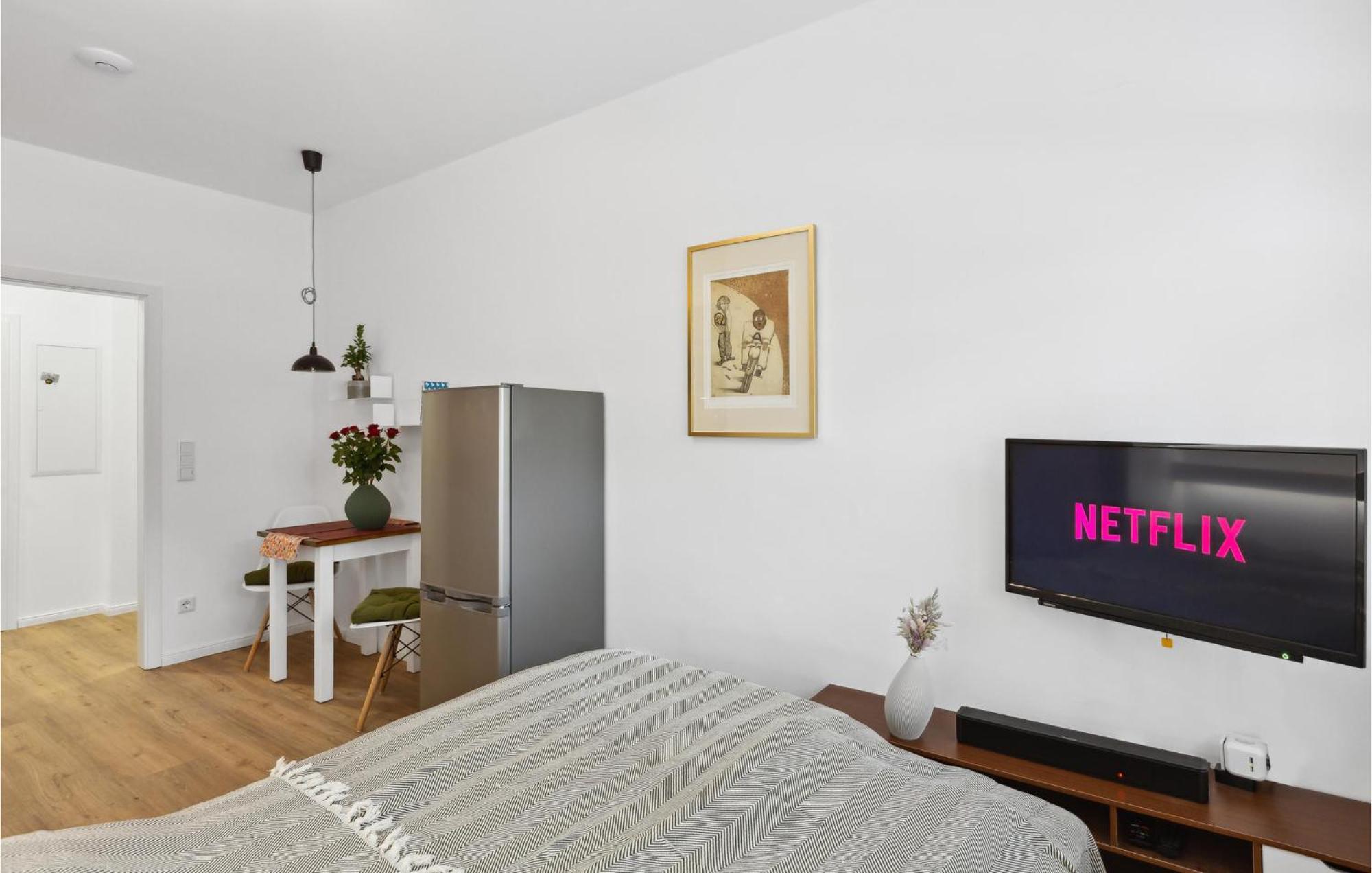 Pet Friendly Apartment In Naumburg With Kitchen Dış mekan fotoğraf